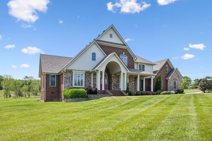 Property Photo:  193 Bynum Rd  TN 37020 