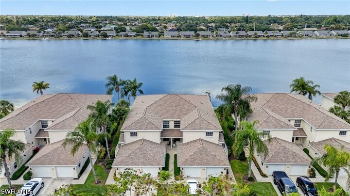 Property Photo:  3330 W Crown Pointe Boulevard 101  FL 34112 
