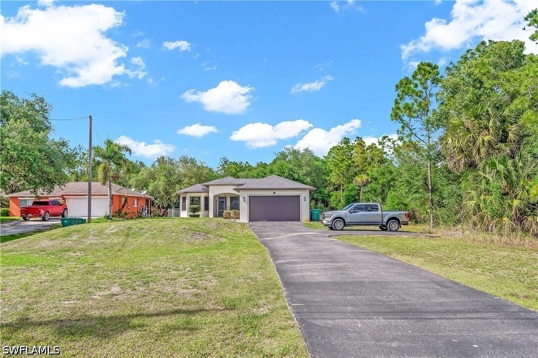 Property Photo:  2531 70th Avenue NE  FL 34120 