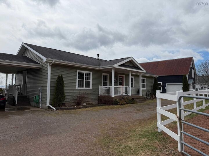 Photo de la propriété:  8622 Highway 209  NS B0M 1S0 