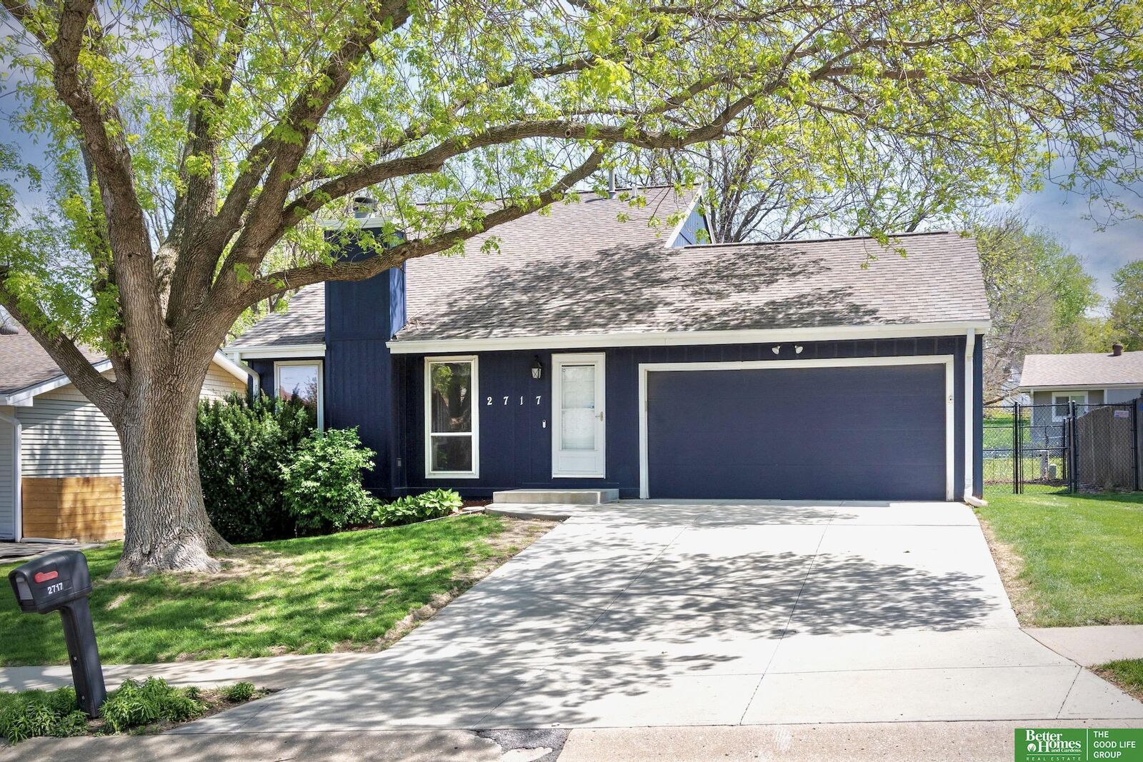 Property Photo:  2717 N 131st Circle  NE 68164 