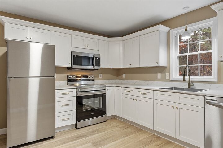 Property Photo:  72 Patterson Road -  MA 01464 