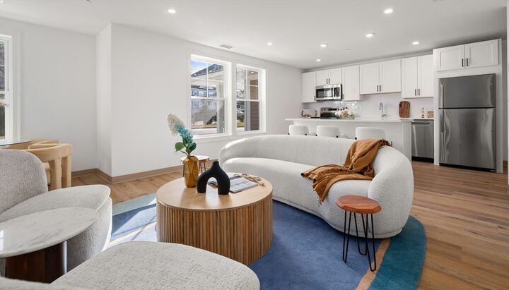 Property Photo:  26 Union Street 102  MA 01760 