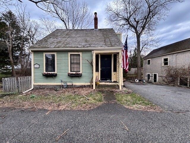 Property Photo:  246 North Street  MA 02043 