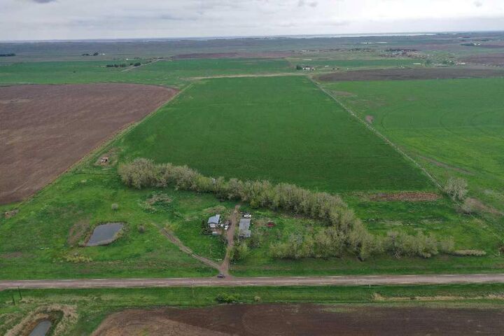 Property Photo: 173030 Hwy 875 AB T0J 3K0