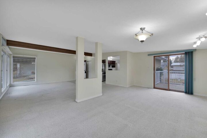 Property Photo:  3333 43 Avenue  AB T4N 3B2 