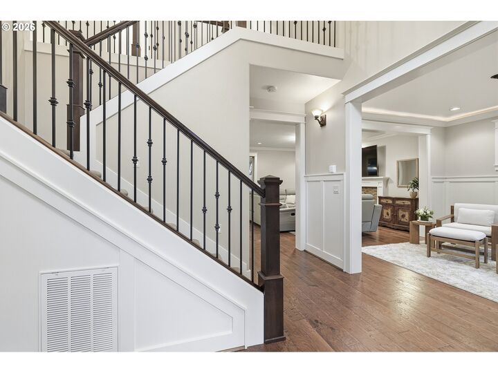 Property Photo:  16723 Bonaire Ave  OR 97035 