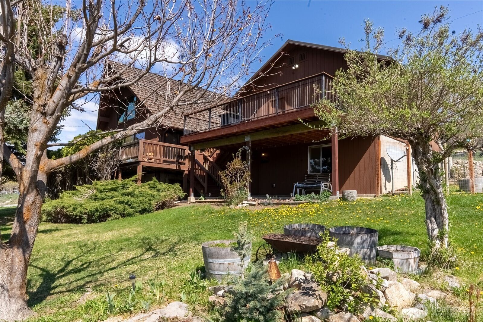 Property Photo:  417  Perry Street  WA 98862 