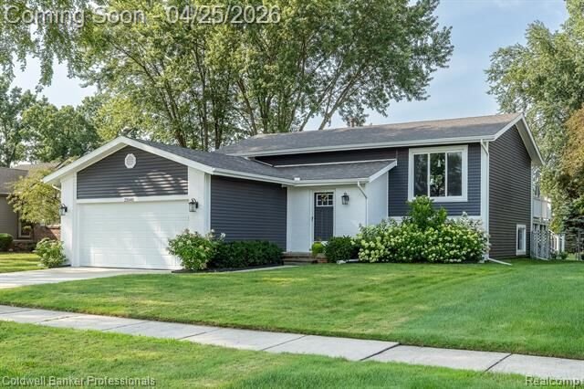 Property Photo:  23540 Harvard Shore Drive  MI 48035 