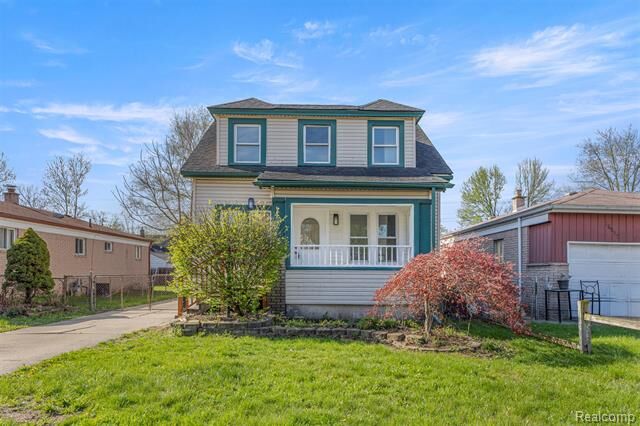 Property Photo:  26045 Eton Avenue  MI 48125 