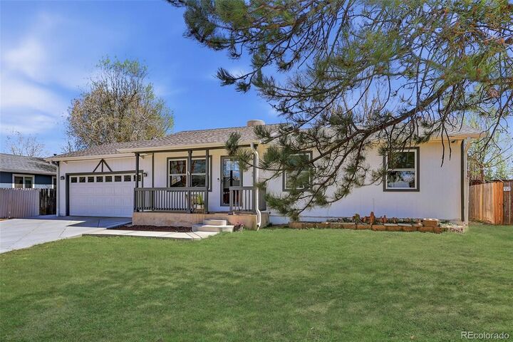 Property Photo:  334 Maple Drive  CO 80530 