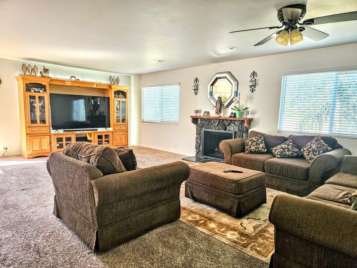 Property Photo:  1105 E Olive Avenue  CA 93436 