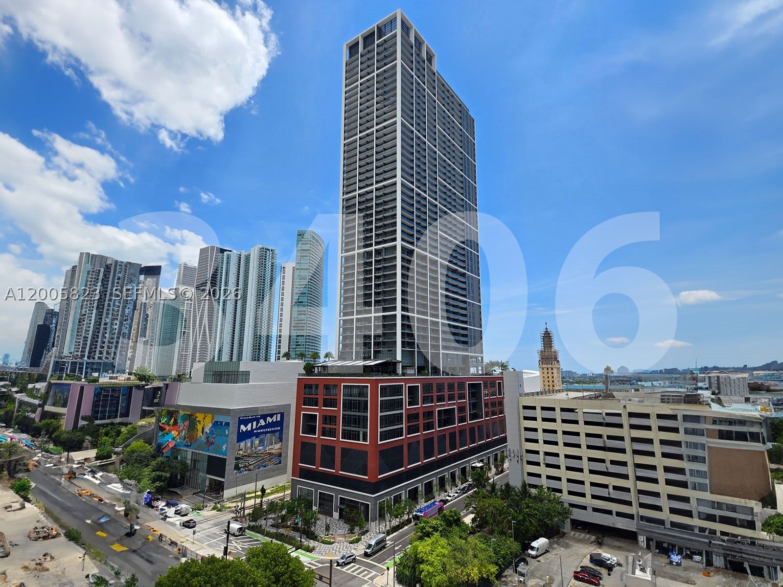 Property Photo:  159 NE 6th St 3406  FL 33132 