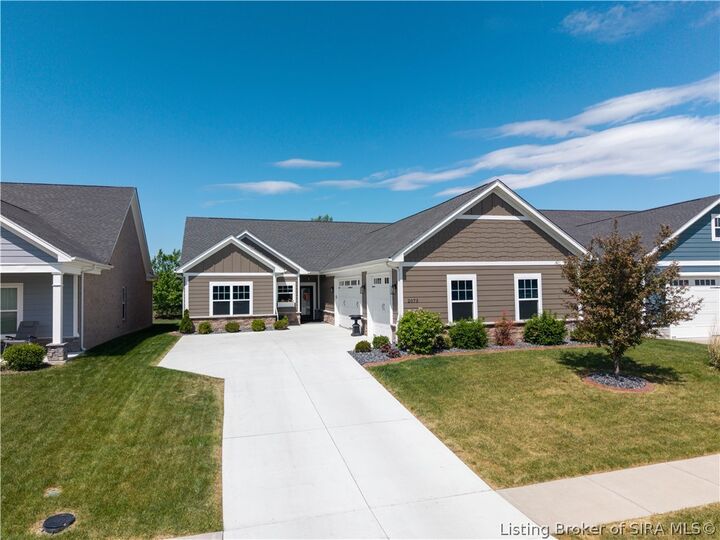 Property Photo:  2073 Prestwick Place  IN 47126 