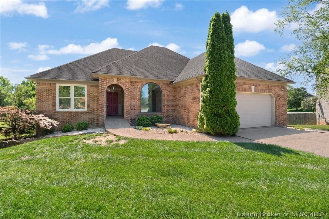 Property Photo:  3510 Wyndemere Court  IN 47150 