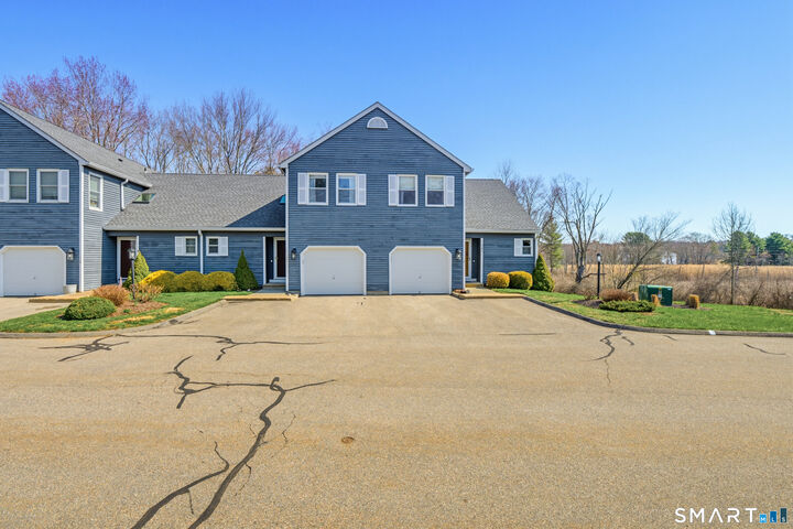 Property Photo:  11 Vicki Lane 11  CT 06415 