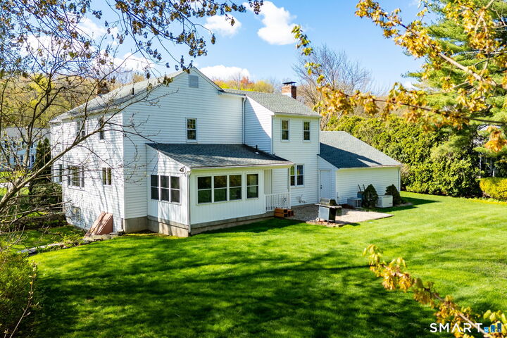 Property Photo:  71 Whippoorwill Way  CT 06109 