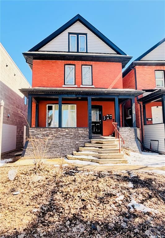 2119 Lorne Street — photo 1