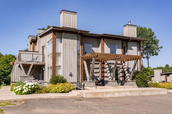 Property Photo:  20 Carrick Trail  ON P1P 1A0 