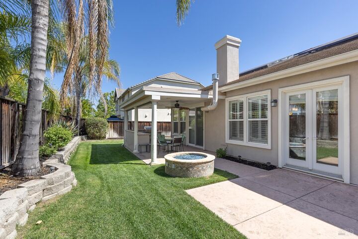 Property Photo:  16 Privet Court  CA 94561 