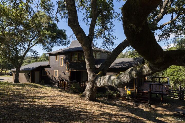 Property Photo:  17400 Taylor Lane  CA 95465 