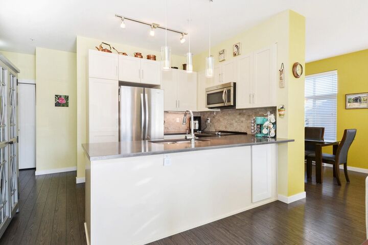 Property Photo: 2855 156 Street 411 BC V3Z 3Y3