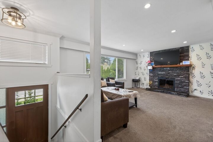 Property Photo: 2924 Old Clayburn Road BC V2S 4G7