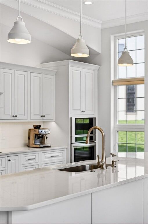 Property Photo:  84 Nor Way  NY 14850 