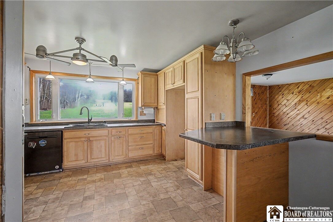 Property Photo:  2853 Riverside Road  NY 14701 