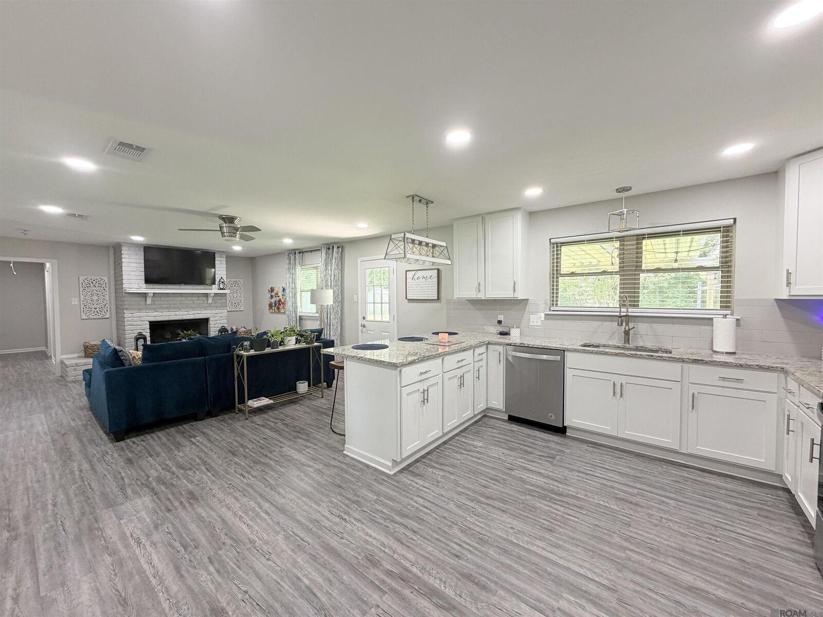 Property Photo:  10711 Carmel Dr  LA 70818 