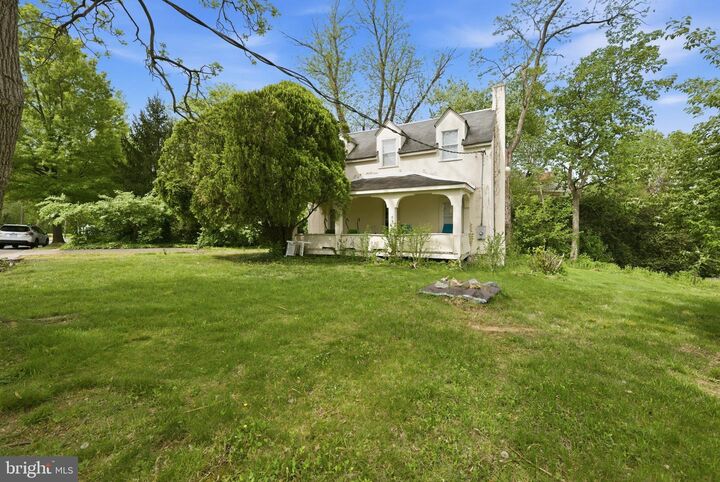 Property Photo:  4464 N Old Glebe Road  VA 22207 