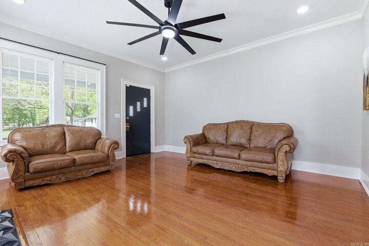 Property Photo:  2115 S Cherry St  AR 71601 