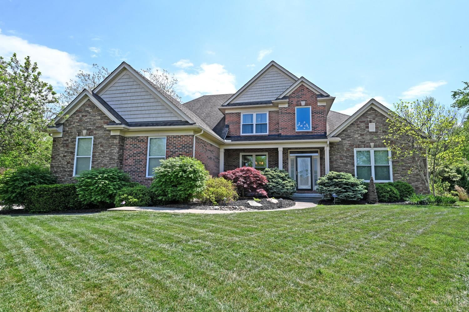 Property Photo:  1539 Woodbridge Court  OH 45240 