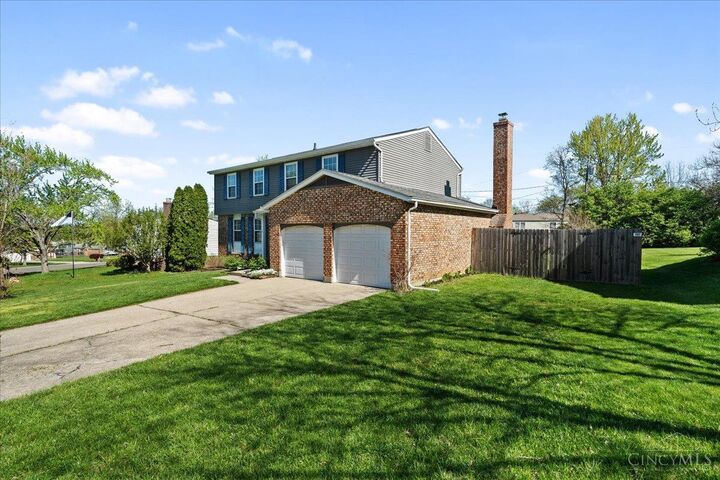 Property Photo:  2746 Saturn Drive  OH 45014 