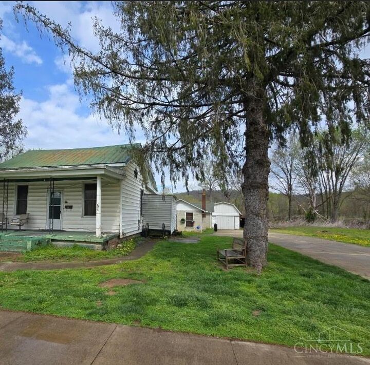 Property Photo:  707 E Second Street  OH 45144 