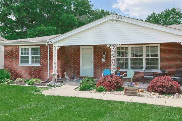 Property Photo:  113 Lynnview Drive  OH 45040 