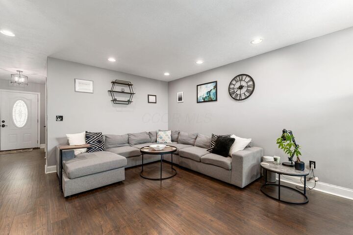 Property Photo:  325 Madison Street  OH 43125 