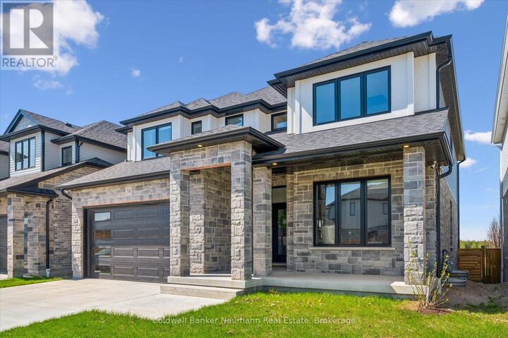 Photo de la propriété:  74 Gellert Drive  ON N0B 1M0 