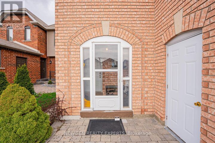 Property Photo:  54 Sahara Trail  ON L6R 1P3 