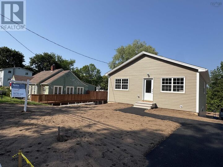 32 Willow Street 1 — photo 1