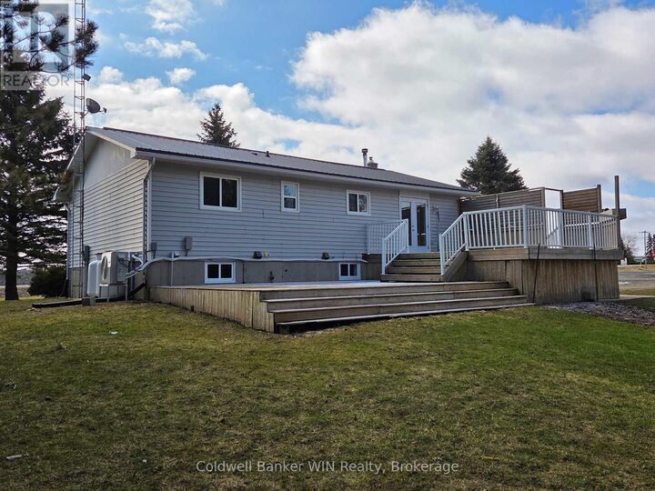 Photo de la propriété:  7324 5 Sideroad East  ON N0G 2L0 