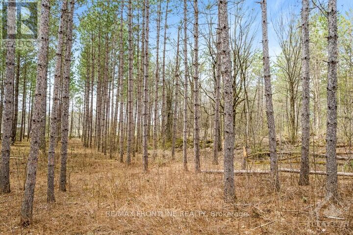 Property Photo:  470 11th Line S Sherbrooke Road  ON K0H 2B0 