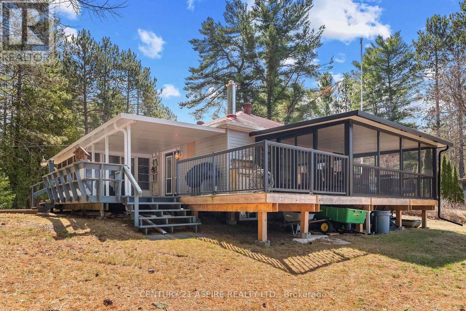 Photo de la propriété:  97 Billena Way  ON K0J 1X0 