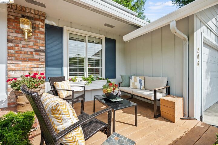 Property Photo:  206 Sheila Ct  CA 94556 