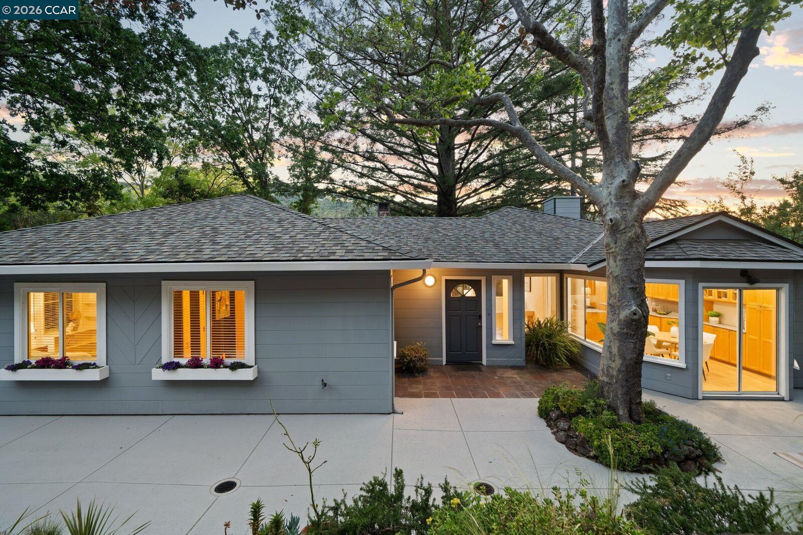 Property Photo:  13 La Plaza Dr  CA 94563 