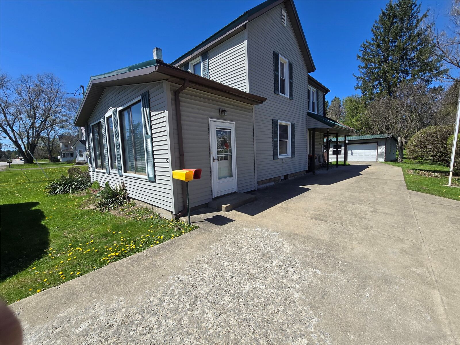 Property Photo:  95 W Columbus Avenue  PA 16407 