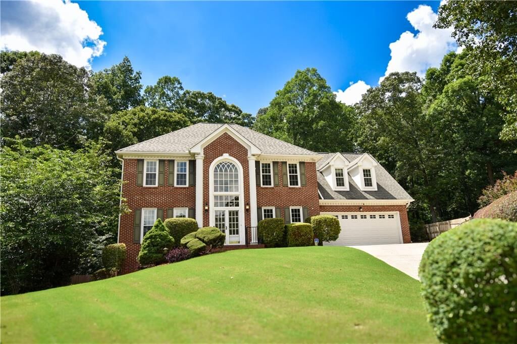 Property Photo:  1858 De Winton Place  GA 30043 