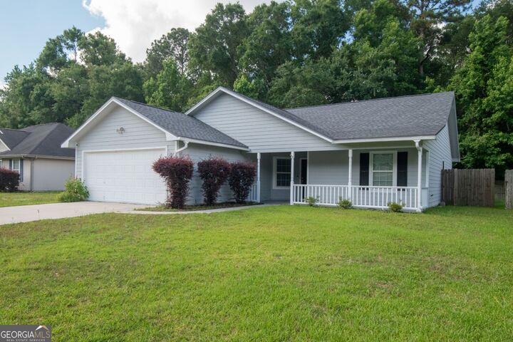 Property Photo: 118 Hydrangea Road GA 31548