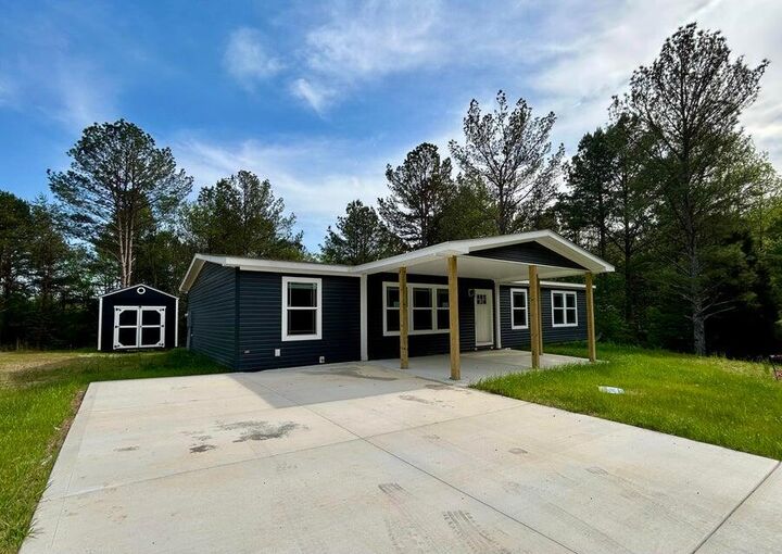 Property Photo:  200 Sable Road  TN 37381 