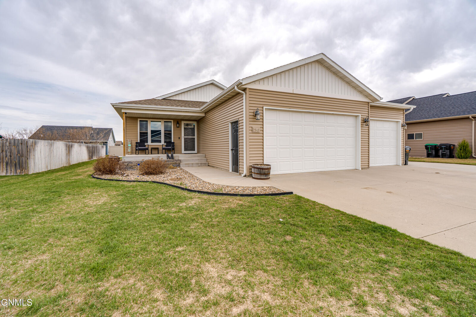 Property Photo:  2949 McNally Street  ND 58504 